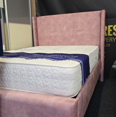 Sussex Wingback Frame